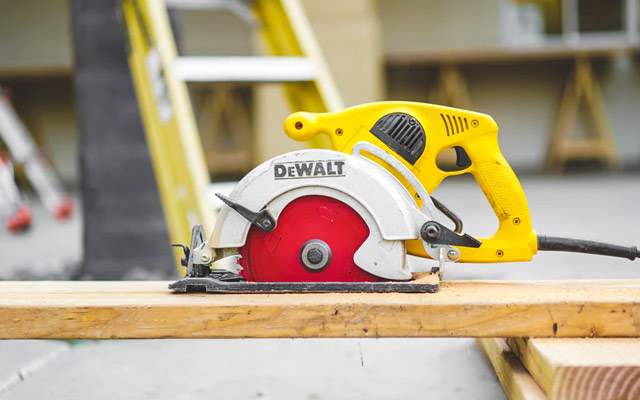 Dewalt circular saw